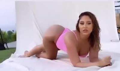 Can’t get over this 😍🍑💦🔥