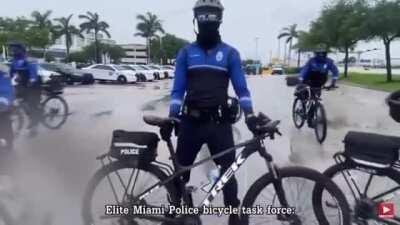 The squad when going to fight a boss VS the squad doing side quests