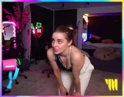 Switch sports cleavage 2