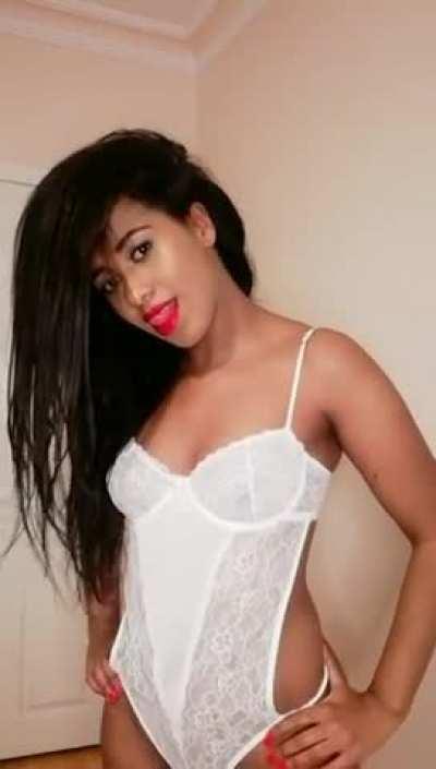 Can you imagine💭 me as your fuck doll?