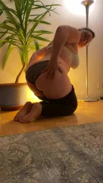 You cum over and I suck your cock, how does that sound?😉