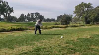 This guy's normal swing