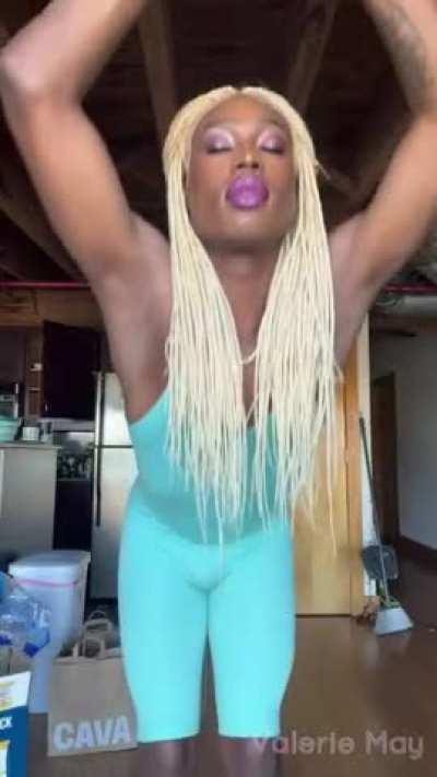 You tryna be my workout buddy?