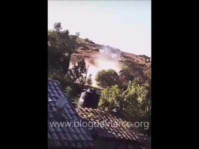 El narco llorando con la cola entre las atas