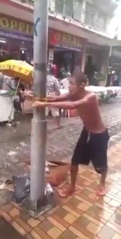 mata o cara não véi