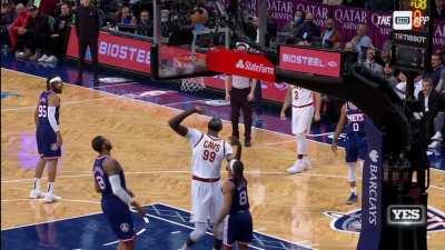 [Highlight] 6'0 Patty Mills attempts post defense on 7'6 Tacko Fall