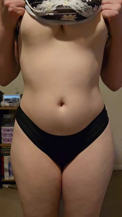 Midday titty drop! Would you put your face between them?