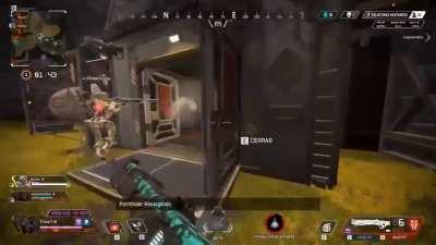 Veanlo con cascos xd