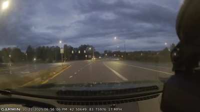 [OC] A yield sign is pretty much just a green light, right?