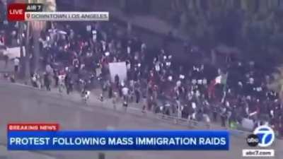 All Eyes on are on the feds: Feds Terrorize L.A.’s Fashion District with BLM-Style Tactics, Sparking Hundreds to Surround Detention Center