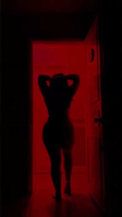 Silhouette challenge TikTok #tiktok #tik_tok #tiktokers #tiktokvideo #tiktokindonesia #tiktokfunny #tiktokid #bellapoarch #addisonrae #dance #challeng #tiktok2021 #challenge2021 #newchallengetiktok #tiktok2021