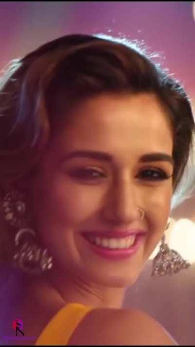 Disha Patani in saree with barely there pallu