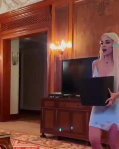 Ava Max (8/9/21)