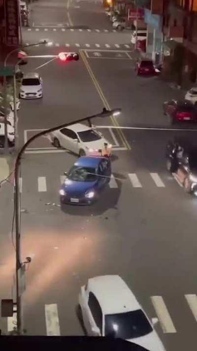 What’s worse than one road raging idiot in a car? Seven road raging idiots in cars.