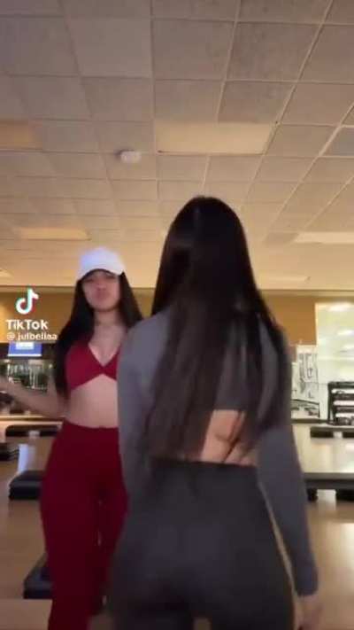 Both fine af