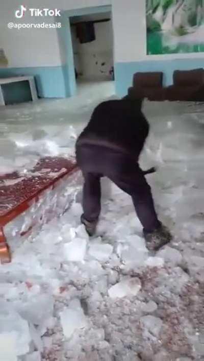 Broken water pipe + freezing temperatures, not cool