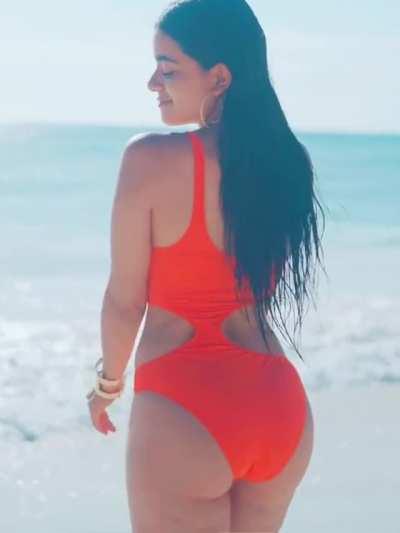 Paulina Gaitan perfect high price hooker body, needs to be fucked every day