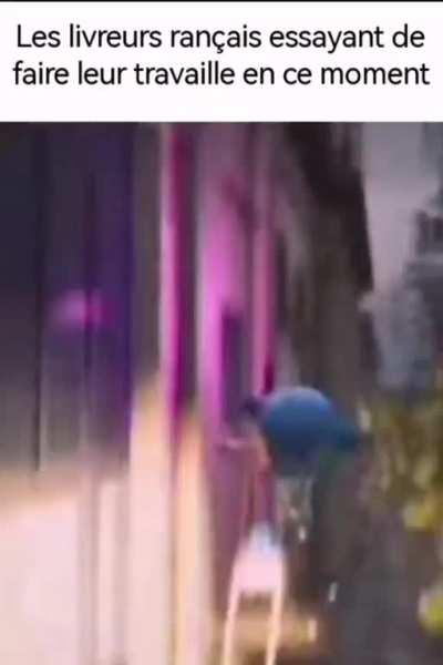 Ils font tout ce qu'ils peuvent 