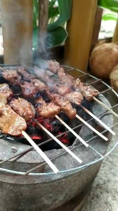 WCGW filming while grilling. Got an earful from my mama after.