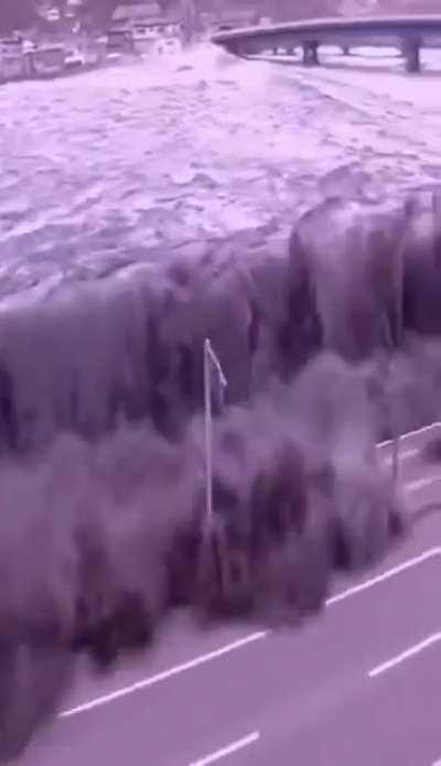 Beginning of a tsunami