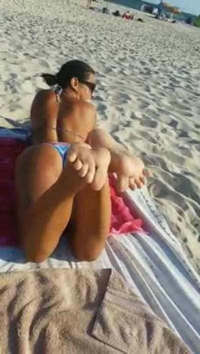 Who would want to see a footjob from this goddess?