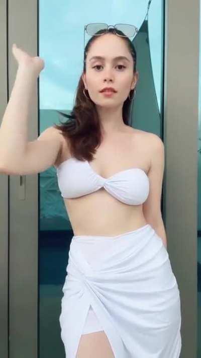 Jessy Mendiola