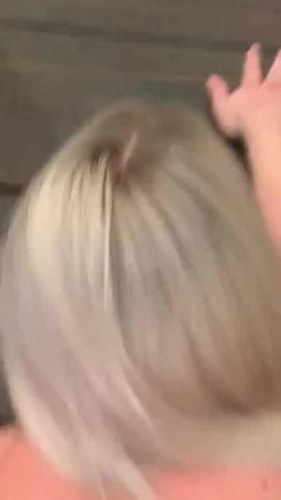 Thick snow bunny begs me to breed her and take the condom off