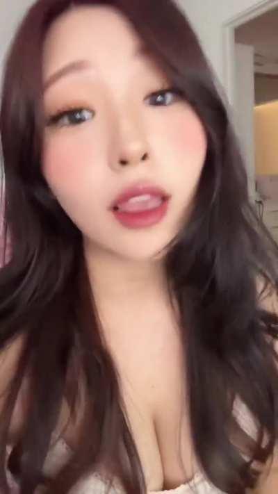 Hyoon Tiktok ð