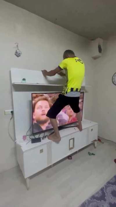 Least horny turk bro.