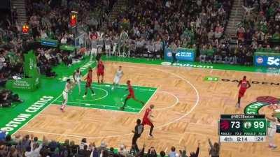 [Highlight] Tatum lobs it up to JB on the fast break to go up 30 halfway through the 4th