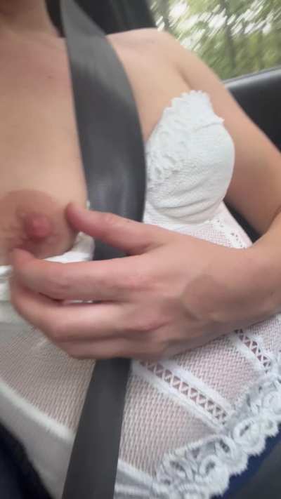 J’espère que ma tenue ne va pas distraire les autres conducteurs 🤭 