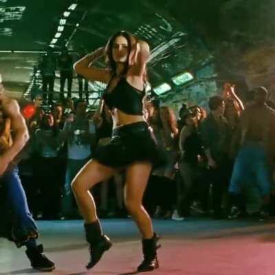 Sexy Moves of Katrina Kaif