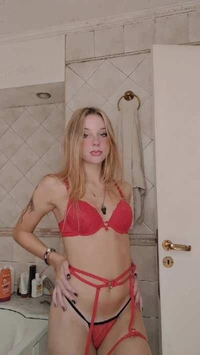 Fit latin doll body ready- Free Onlyfans