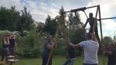 i saw this posted here but it had no sound, thats the best part...