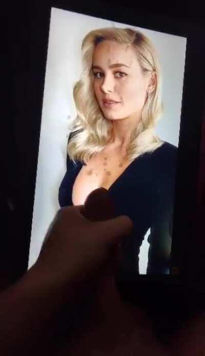 My bud giving Brie Larson a huge hot cum tribute - add hertsgirls on k1k 2 b feed ur fav celebs