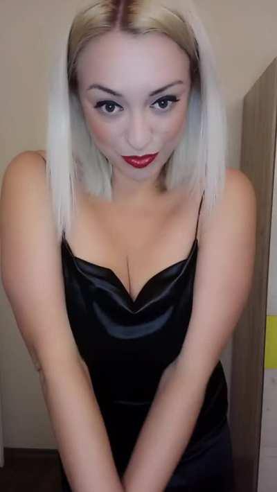 Mommy gives you kisses 💋