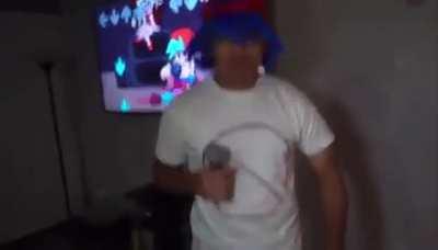 Como se llama este man?XD