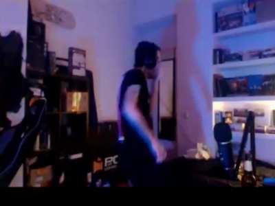 Tenía que hacerlo...