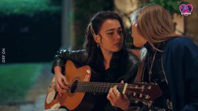 Mara Romei (23) & Theresa Riess (31) - 