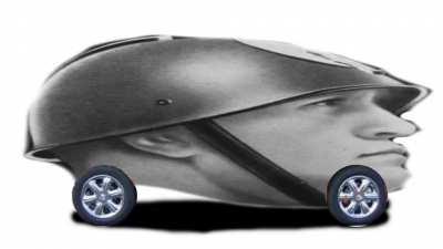 Mussolini turns himself into a convertible.