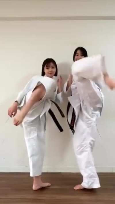 ⚠️ATTENTION⚠️: The following persons are not allowed to be posted in this subreddit: