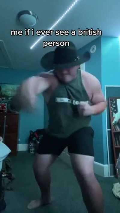 Average Colby Covington Fan: