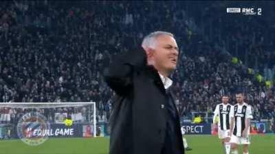 Mourinho's celebration on winning 1-2 vs Juventus