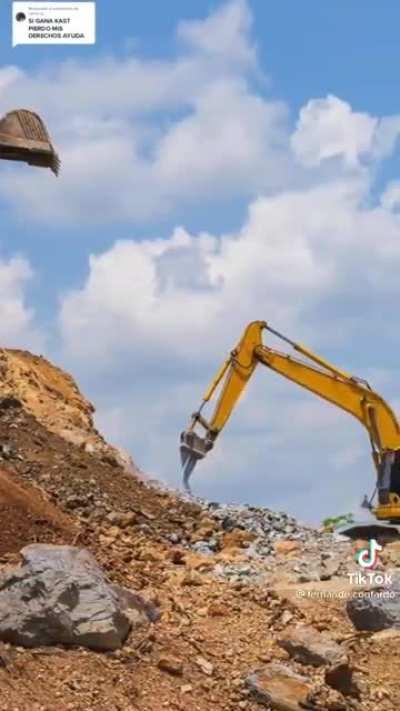 Kast vale callampa, aunque lo de eliminar el ministerio de la mujer es mentira igual que lo que sacar las rejas de las casas