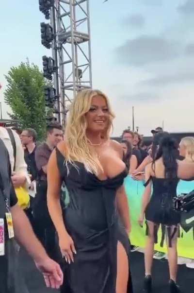 Bebe Rexha
