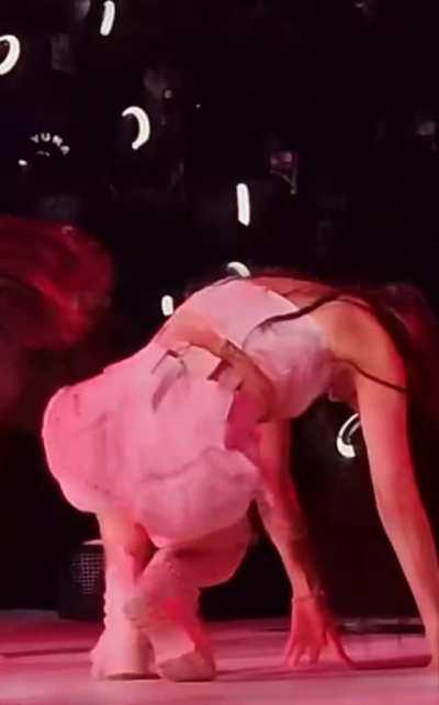 ITZY - Yuna, Yeji, Lia & Chaeryeong