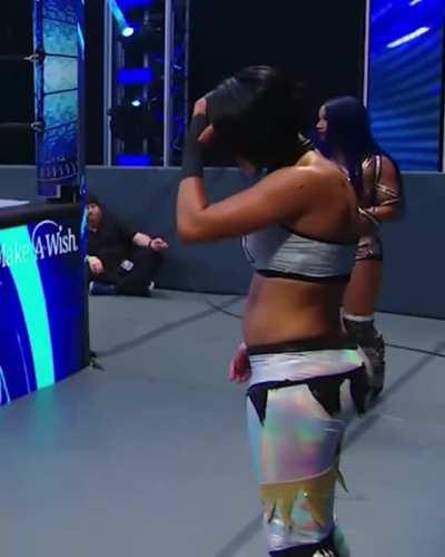 What’s your favorite Bayley attire?