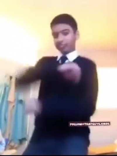 Regen Players when they press one button and get their health back to full