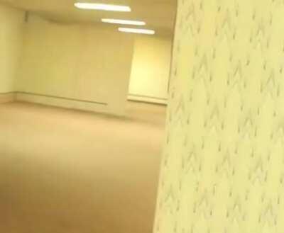 Repost, Backrooms.avi Lighting was bad