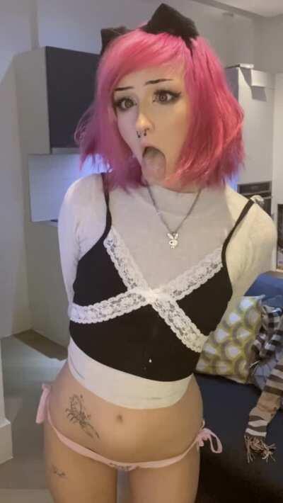 i’m reeeally good at pretending to be innocent ~(◡ω◡✿) 💖